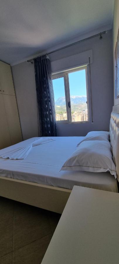 Luis Penthouse * Berat