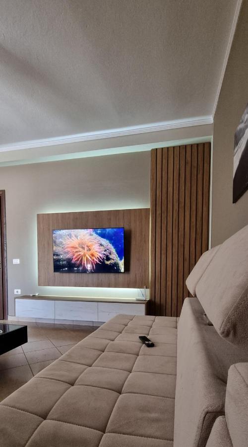 Luis Penthouse Appartement Berat