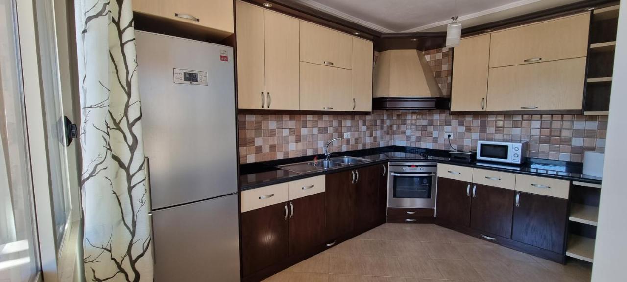 Luis Penthouse * Berat